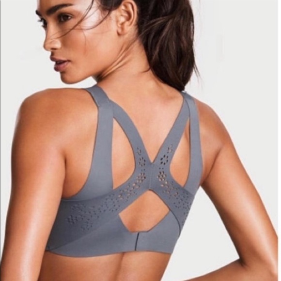 Victoria’s secret bra with laser cutouts - Picture 2 of 6